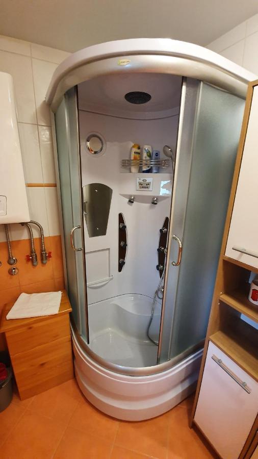 Apartma Majda クランスカゴーラ エクステリア 写真
